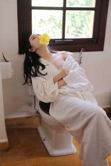鸣人大战纲手彩图